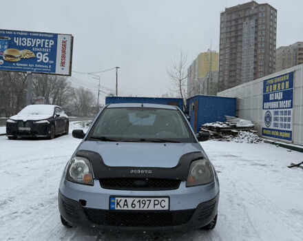 Синій Форд Фієста, об'ємом двигуна 1.24 л та пробігом 279 тис. км за 2750 $, фото 1 на Automoto.ua