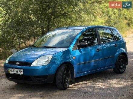 Синій Форд Фієста, об'ємом двигуна 1.3 л та пробігом 332 тис. км за 3600 $, фото 1 на Automoto.ua