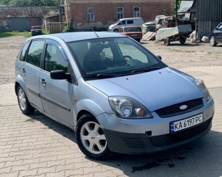 Синій Форд Фієста, об'ємом двигуна 1.2 л та пробігом 272 тис. км за 2550 $, фото 1 на Automoto.ua