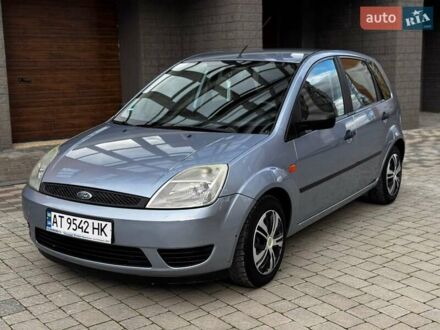 Форд Фиеста 2005 в Ивано-Франковске на Automoto.ua Синий Форд Фиеста, объемом двигателя 1.3 л и пробегом 175 тыс. км за 3650 $, фото 1 на Automoto.ua