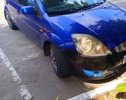 Синий Форд Фиеста, объемом двигателя 1.3 л и пробегом 154 тыс. км за 2000 $, фото 1 на Automoto.ua