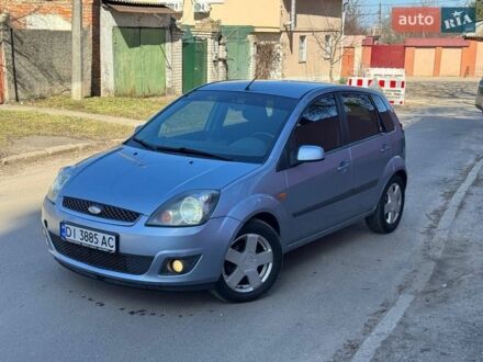 Синий Форд Фиеста, объемом двигателя 1.4 л и пробегом 159 тыс. км за 4299 $, фото 1 на Automoto.ua