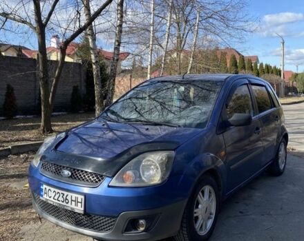 Синий Форд Фиеста, объемом двигателя 1.4 л и пробегом 200 тыс. км за 2950 $, фото 1 на Automoto.ua