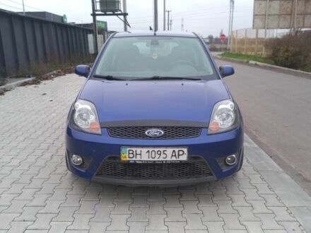 Синий Форд Фиеста, объемом двигателя 2 л и пробегом 94 тыс. км за 4600 $, фото 1 на Automoto.ua