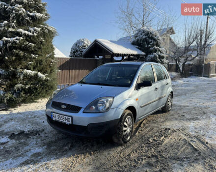 Синій Форд Фієста, об'ємом двигуна 1.39 л та пробігом 190 тис. км за 3600 $, фото 1 на Automoto.ua