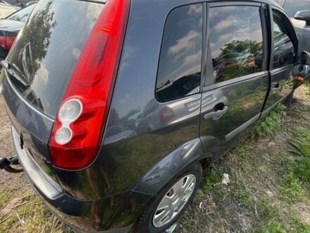 Синій Форд Фієста, об'ємом двигуна 1.4 л та пробігом 150 тис. км за 850 $, фото 1 на Automoto.ua