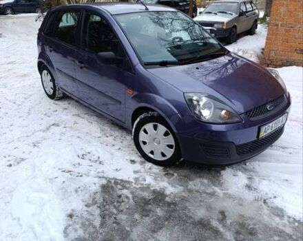 Синій Форд Фієста, об'ємом двигуна 1.4 л та пробігом 48 тис. км за 5200 $, фото 1 на Automoto.ua