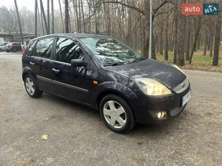 Синий Форд Фиеста, объемом двигателя 1.39 л и пробегом 252 тыс. км за 2900 $, фото 1 на Automoto.ua