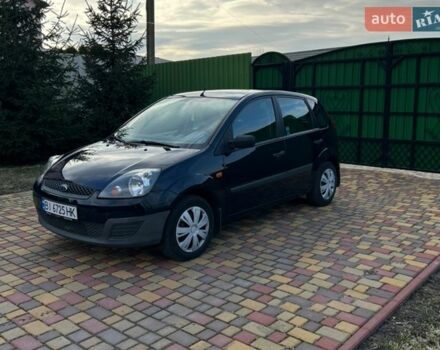 Синий Форд Фиеста, объемом двигателя 1.3 л и пробегом 121 тыс. км за 4200 $, фото 1 на Automoto.ua