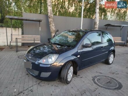 Синій Форд Фієста, об'ємом двигуна 1.3 л та пробігом 200 тис. км за 4500 $, фото 1 на Automoto.ua