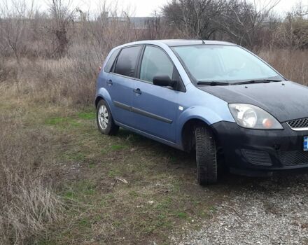 Синій Форд Фієста, об'ємом двигуна 1.3 л та пробігом 102 тис. км за 3400 $, фото 1 на Automoto.ua