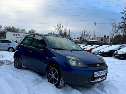Синій Форд Фієста, об'ємом двигуна 1.3 л та пробігом 0 тис. км за 3350 $, фото 1 на Automoto.ua