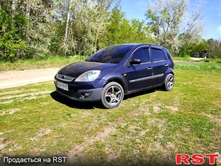 Синий Форд Фиеста, объемом двигателя 1.2 л и пробегом 167 тыс. км за 3200 $, фото 1 на Automoto.ua