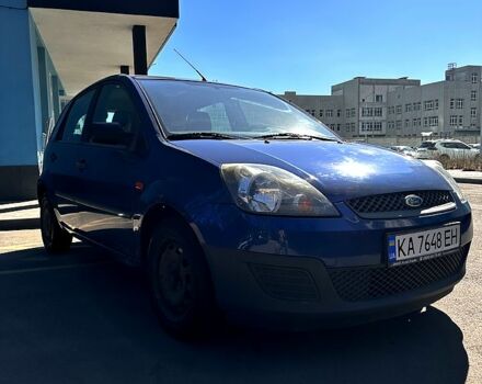Синий Форд Фиеста, объемом двигателя 1.4 л и пробегом 105 тыс. км за 4550 $, фото 1 на Automoto.ua