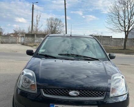 Синий Форд Фиеста, объемом двигателя 1.2 л и пробегом 182 тыс. км за 3800 $, фото 1 на Automoto.ua