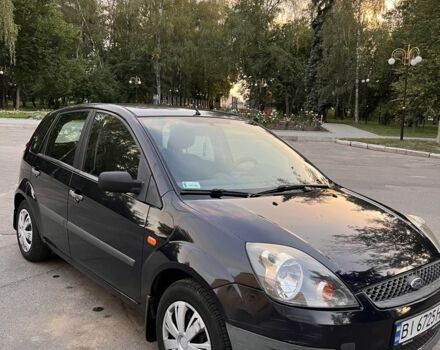 Синій Форд Фієста, об'ємом двигуна 1.3 л та пробігом 119 тис. км за 4000 $, фото 1 на Automoto.ua