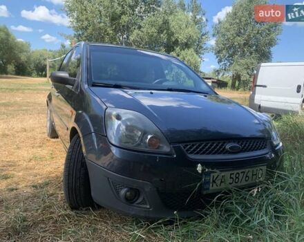 Синий Форд Фиеста, объемом двигателя 1.4 л и пробегом 185 тыс. км за 4100 $, фото 1 на Automoto.ua