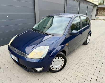Синій Форд Фієста, об'ємом двигуна 1.6 л та пробігом 150 тис. км за 2100 $, фото 1 на Automoto.ua