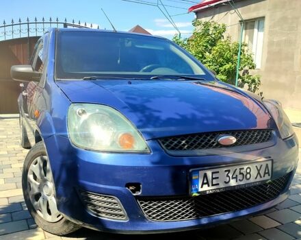 Синий Форд Фиеста, объемом двигателя 1.4 л и пробегом 240 тыс. км за 2800 $, фото 1 на Automoto.ua