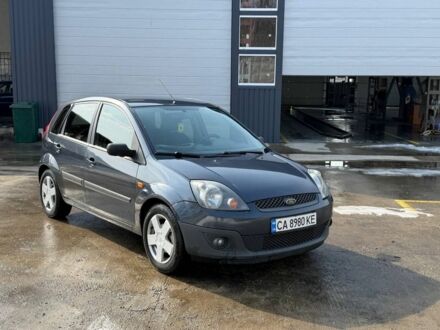 Синий Форд Фиеста, объемом двигателя 1.4 л и пробегом 155 тыс. км за 3150 $, фото 1 на Automoto.ua