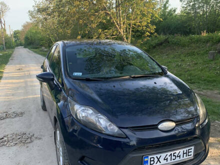 Форд Фієста 2009 у Новой Ушице на Automoto.ua Синій Форд Фієста, об'ємом двигуна 1.4 л та пробігом 260 тис. км за 4500 $, фото 1 на Automoto.ua