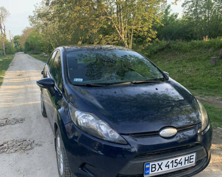 Синій Форд Фієста, об'ємом двигуна 1.4 л та пробігом 260 тис. км за 4500 $, фото 1 на Automoto.ua