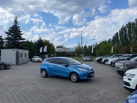 Форд Фиеста 2009 в Кривом Роге на Automoto.ua Синий Форд Фиеста, объемом двигателя 1.3 л и пробегом 210 тыс. км за 4400 $, фото 1 на Automoto.ua
