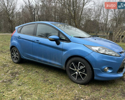 Синій Форд Фієста, об'ємом двигуна 1.56 л та пробігом 194 тис. км за 5600 $, фото 1 на Automoto.ua
