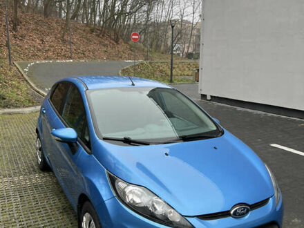 Синий Форд Фиеста, объемом двигателя 1.4 л и пробегом 55 тыс. км за 8400 $, фото 1 на Automoto.ua