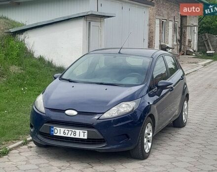 Синий Форд Фиеста, объемом двигателя 1.4 л и пробегом 187 тыс. км за 3299 $, фото 1 на Automoto.ua