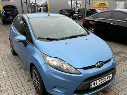 Синий Форд Фиеста, объемом двигателя 1.39 л и пробегом 122 тыс. км за 7200 $, фото 1 на Automoto.ua