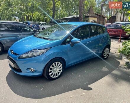 Синій Форд Фієста, об'ємом двигуна 1.39 л та пробігом 60 тис. км за 9200 $, фото 1 на Automoto.ua