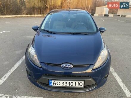 Форд Фиеста 2011 в Луцке на Automoto.ua Синий Форд Фиеста, объемом двигателя 1.4 л и пробегом 260 тыс. км за 5200 $, фото 1 на Automoto.ua