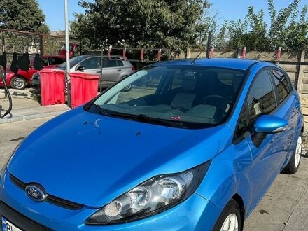 Синій Форд Фієста, об'ємом двигуна 1.39 л та пробігом 81 тис. км за 6900 $, фото 1 на Automoto.ua