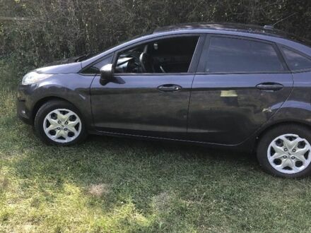 Синій Форд Фієста, об'ємом двигуна 1.6 л та пробігом 183 тис. км за 5200 $, фото 1 на Automoto.ua