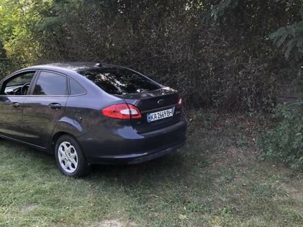 Синій Форд Фієста, об'ємом двигуна 1.6 л та пробігом 183 тис. км за 6500 $, фото 1 на Automoto.ua