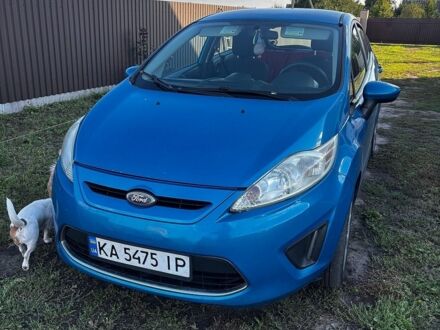 Синій Форд Фієста, об'ємом двигуна 1.6 л та пробігом 248 тис. км за 6000 $, фото 1 на Automoto.ua