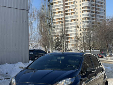 Синий Форд Фиеста, объемом двигателя 1 л и пробегом 111 тыс. км за 5500 $, фото 1 на Automoto.ua