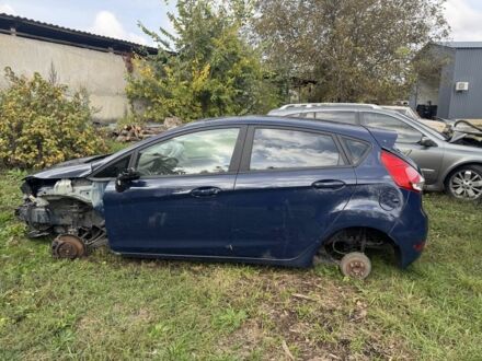 Синий Форд Фиеста, объемом двигателя 0 л и пробегом 70 тыс. км за 1100 $, фото 1 на Automoto.ua