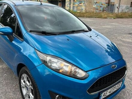 Синій Форд Фієста, об'ємом двигуна 1 л та пробігом 125 тис. км за 7500 $, фото 1 на Automoto.ua