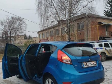 Синій Форд Фієста, об'ємом двигуна 1.6 л та пробігом 74 тис. км за 8500 $, фото 1 на Automoto.ua