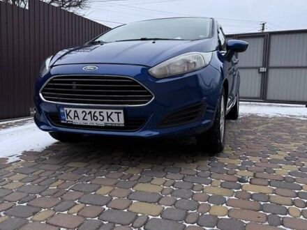 Синий Форд Фиеста, объемом двигателя 1.6 л и пробегом 97 тыс. км за 9000 $, фото 1 на Automoto.ua