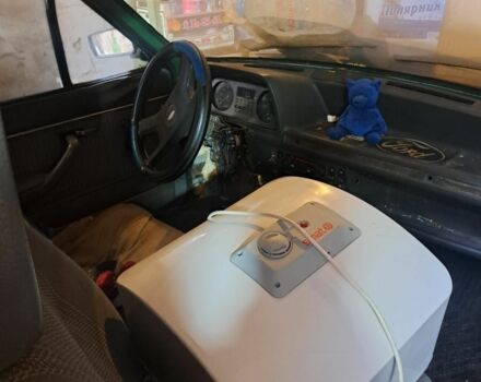 Зеленый Форд Фиеста, объемом двигателя 1 л и пробегом 250 тыс. км за 450 $, фото 3 на Automoto.ua