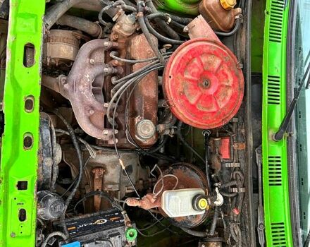 Зелений Форд Фієста, об'ємом двигуна 11 л та пробігом 272 тис. км за 360 $, фото 4 на Automoto.ua