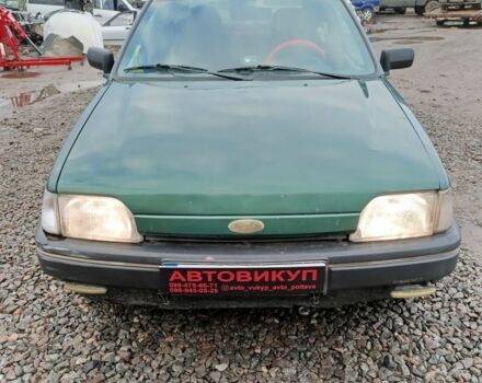 Зеленый Форд Фиеста, объемом двигателя 1.3 л и пробегом 300 тыс. км за 850 $, фото 2 на Automoto.ua