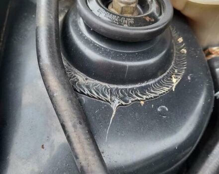 Зелений Форд Фієста, об'ємом двигуна 1.24 л та пробігом 100 тис. км за 600 $, фото 3 на Automoto.ua