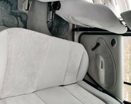 Зелений Форд Фієста, об'ємом двигуна 1.24 л та пробігом 491 тис. км за 2000 $, фото 7 на Automoto.ua