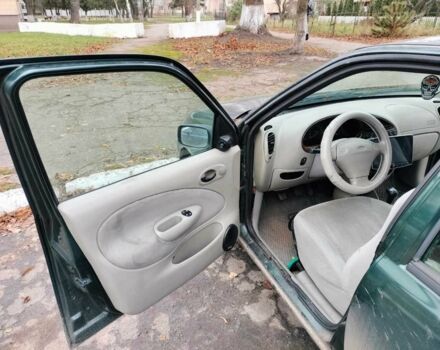 Зелений Форд Фієста, об'ємом двигуна 1.2 л та пробігом 491 тис. км за 2000 $, фото 10 на Automoto.ua