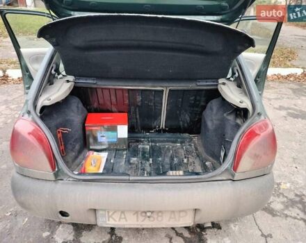 Зелений Форд Фієста, об'ємом двигуна 1.24 л та пробігом 491 тис. км за 2000 $, фото 14 на Automoto.ua