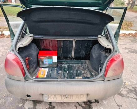 Зелений Форд Фієста, об'ємом двигуна 1.2 л та пробігом 491 тис. км за 2000 $, фото 13 на Automoto.ua